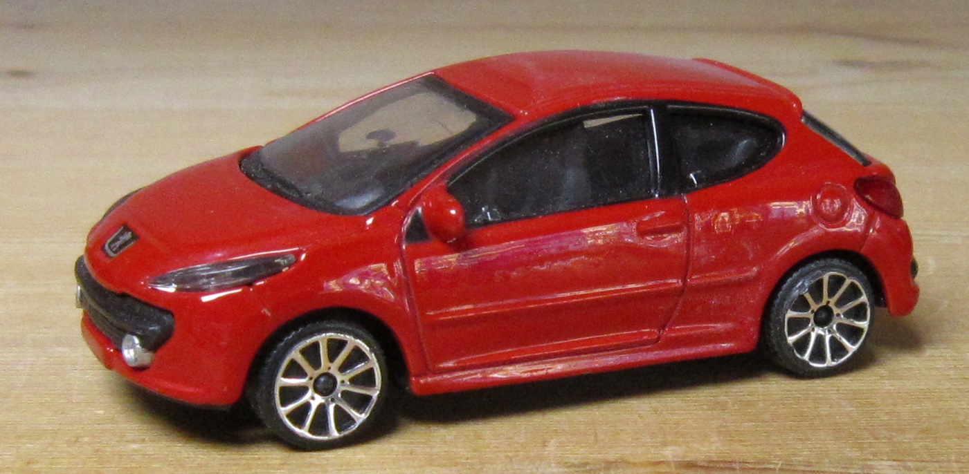 0090 Renault 207