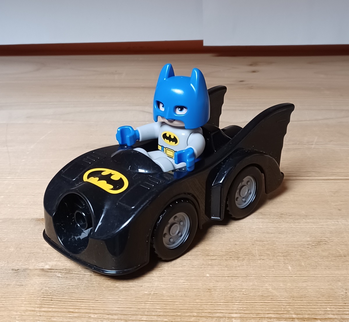 0050 Batman bil
