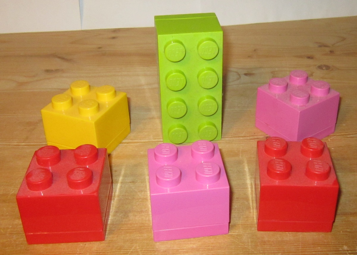 0100 Lego mini bokse