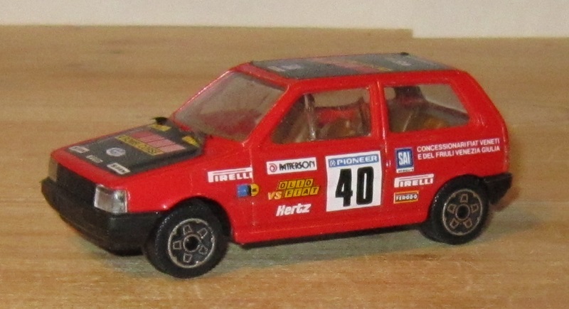 0020 Fiat Uno