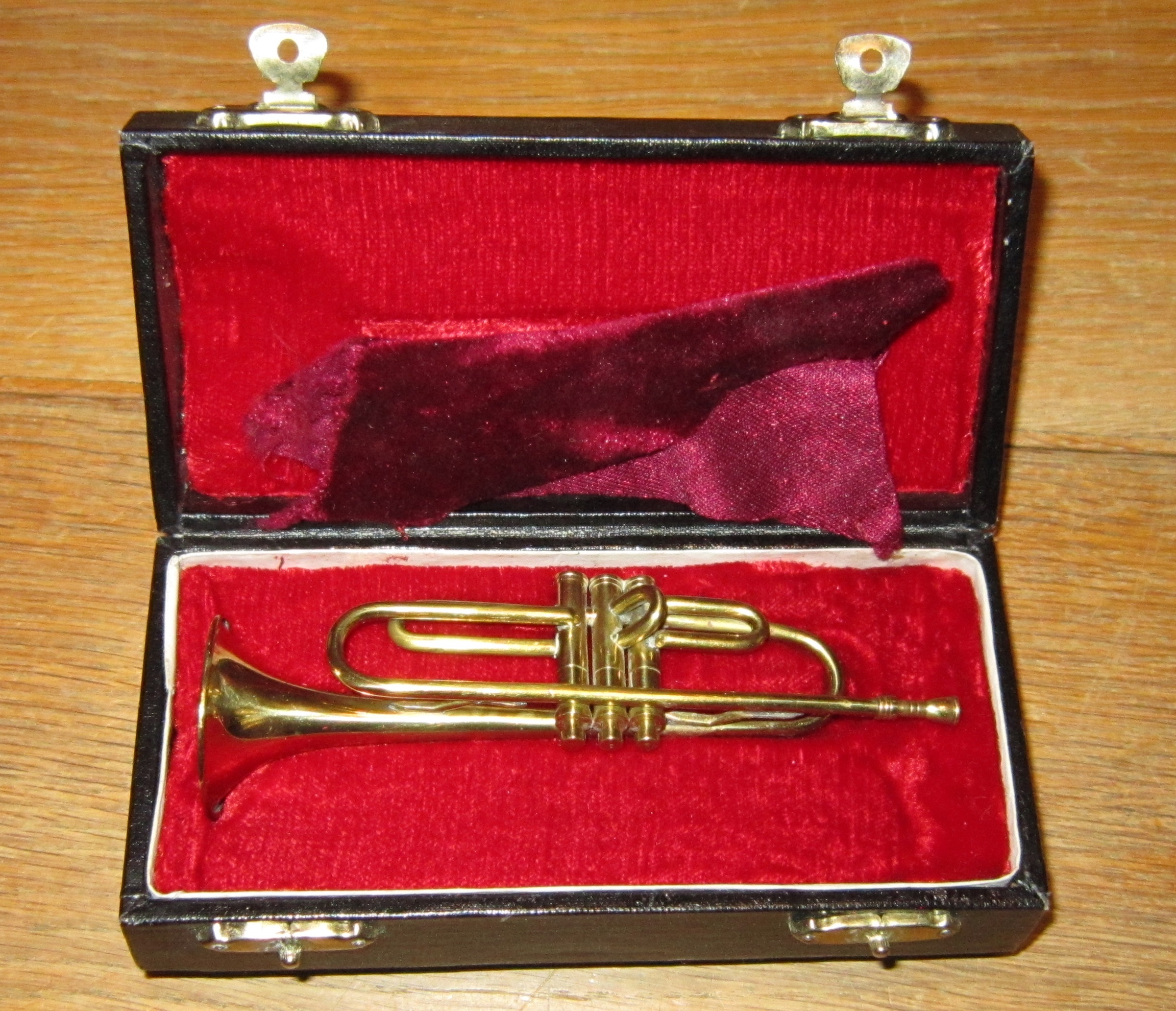 0009 Mini trompet