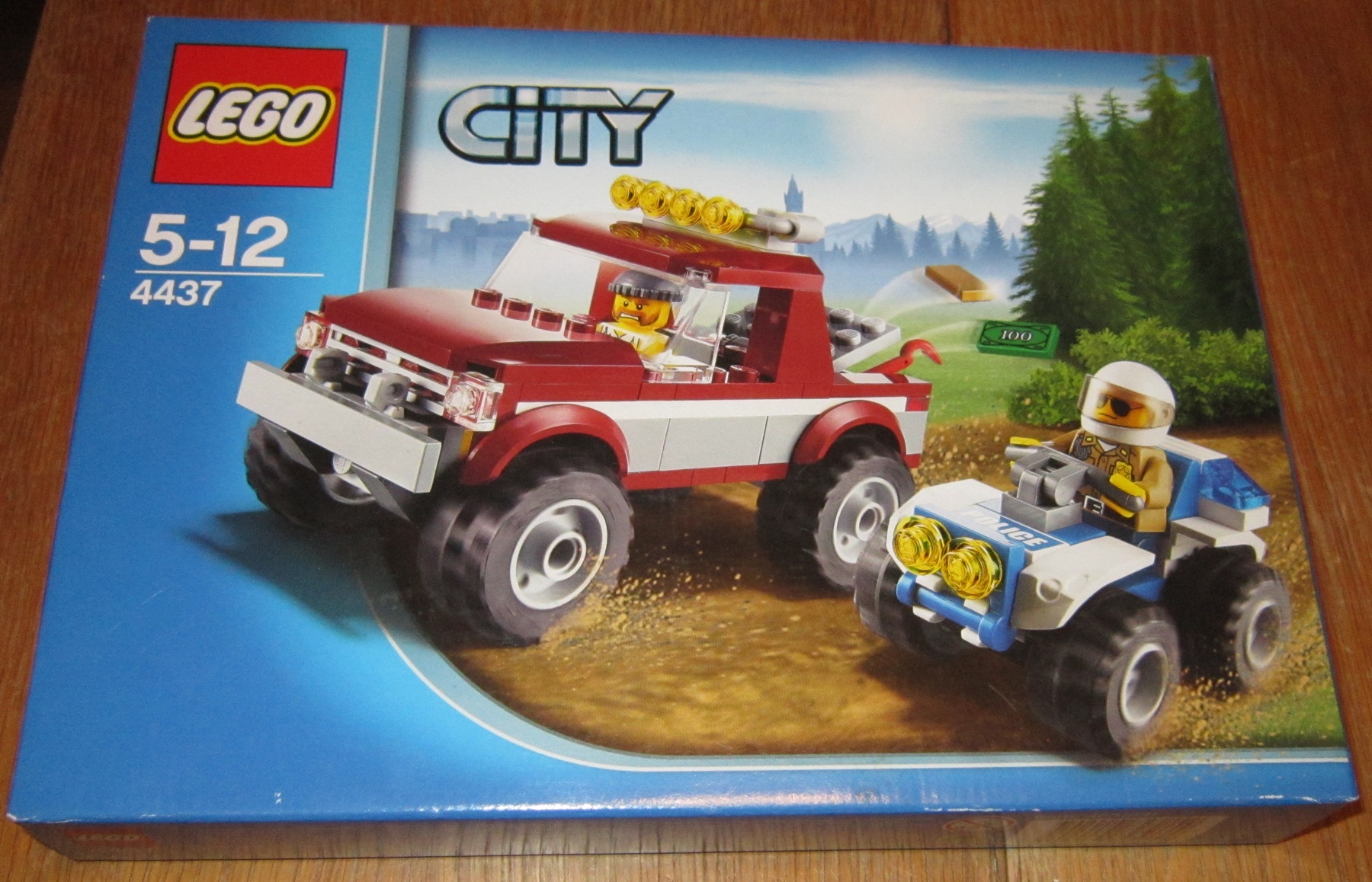 0010 Lego City 4437