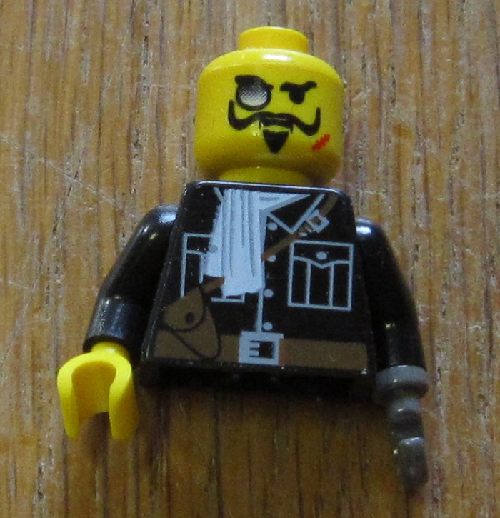 0110 Lego Torso med hoved