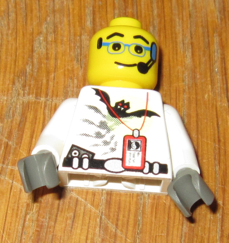 0120 Lego Torso med hoved