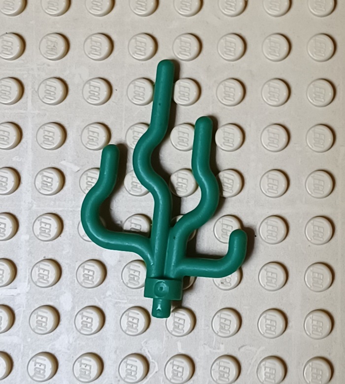 0100 Lego kaktus